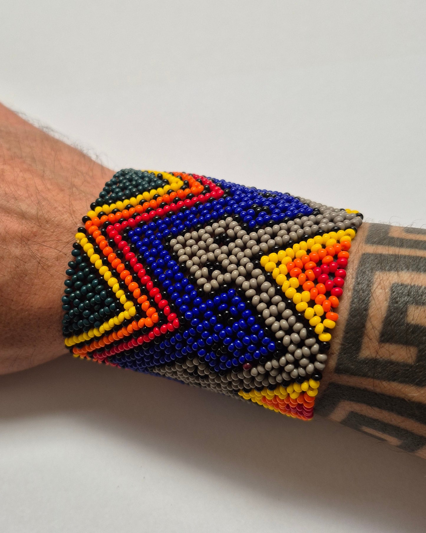 Pulseira de Miçanga fio Elástico Povo Kamayurá