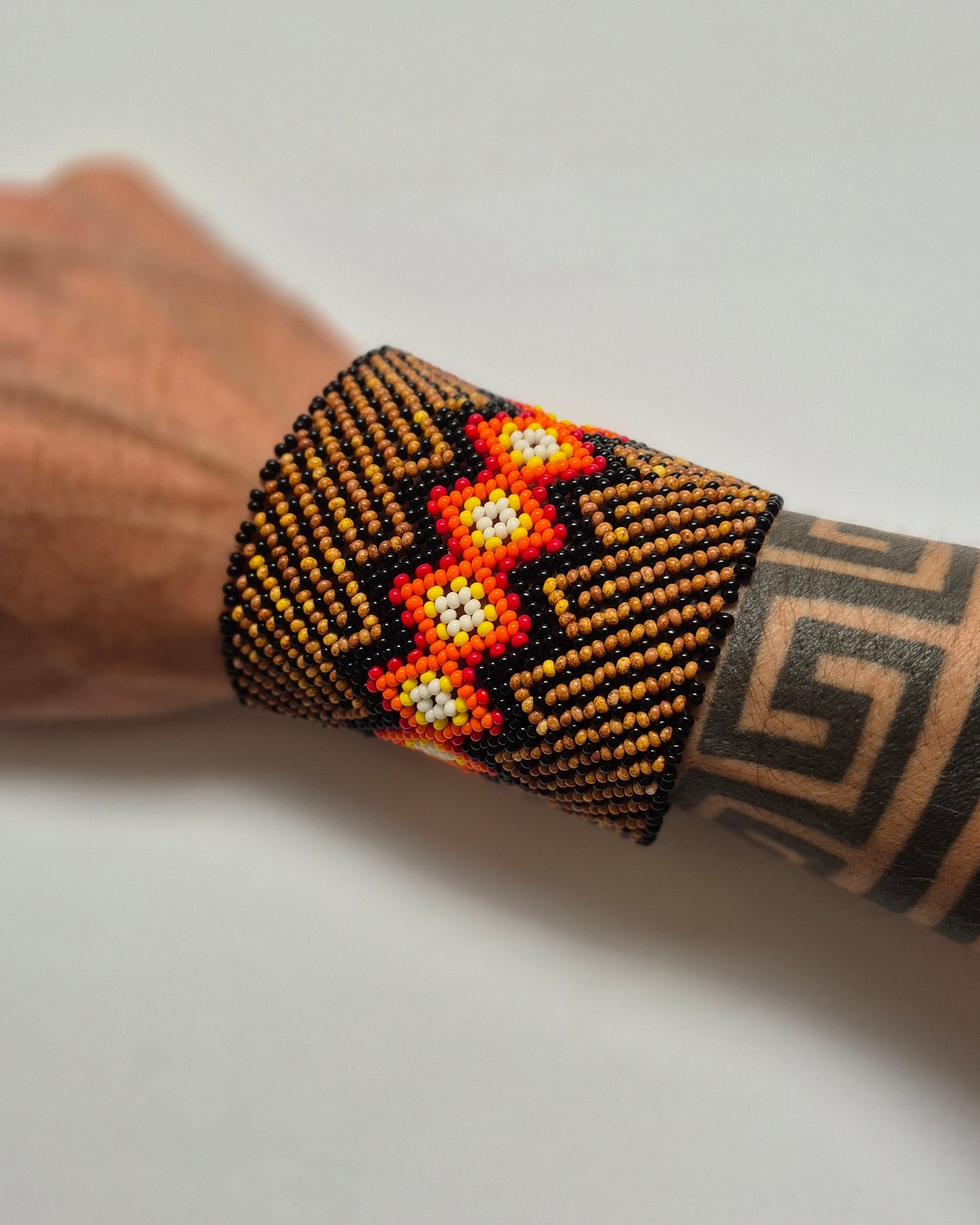 Pulseira de Miçanga fio Elástico Povo Kamayurá