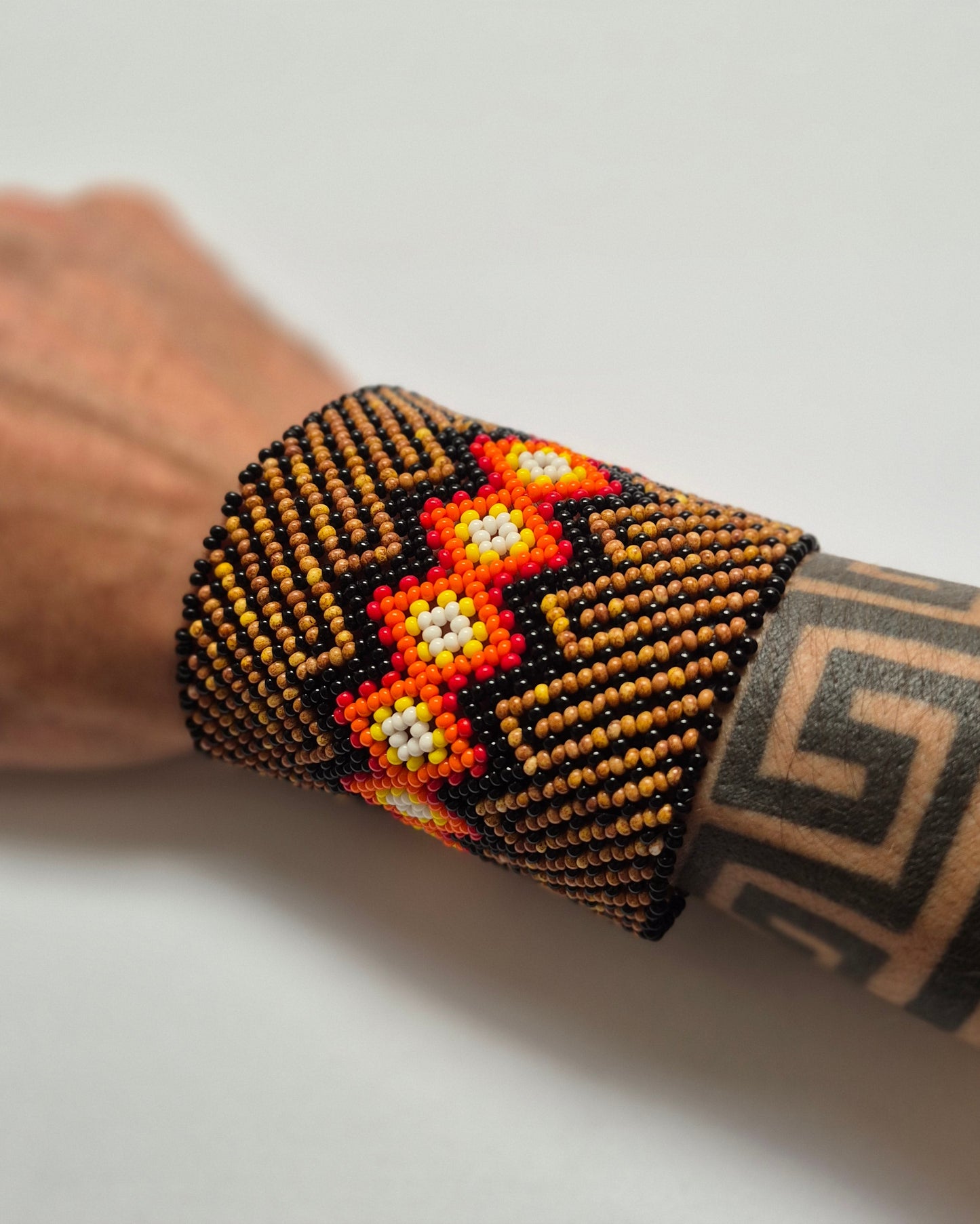 Pulseira de Miçanga fio Elástico Povo Kamayurá