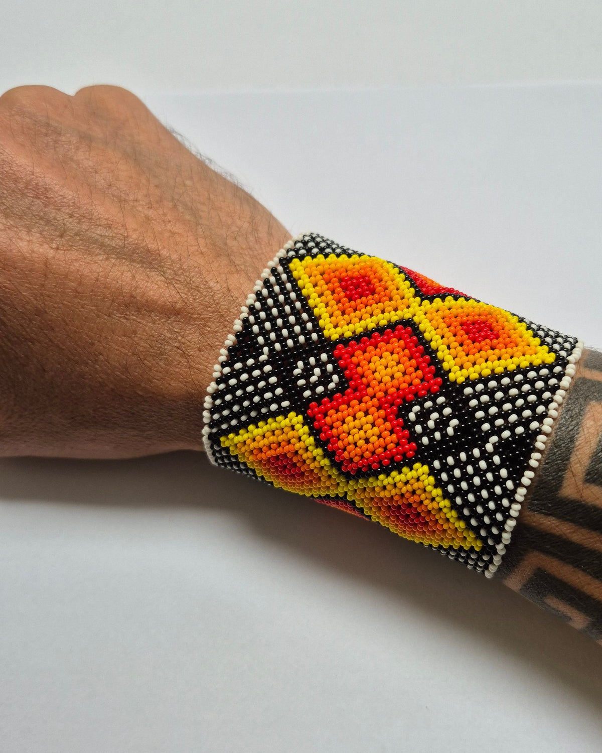 Pulseira de Miçanga Colorida Fio elástico Povo Waura