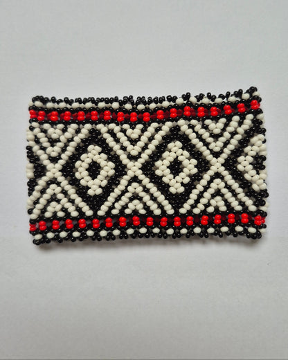 Pulseira de Miçanga Vermelha Preta e Branca  Povo Waura