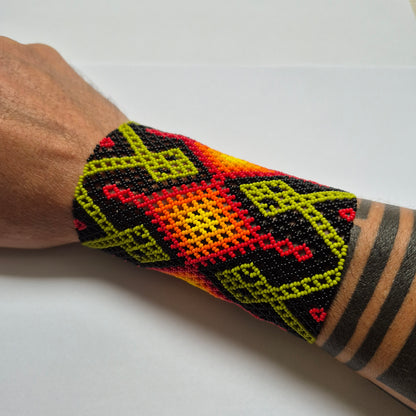 Pulseira de Miçanga Colorida Fio elástico Povo Waura