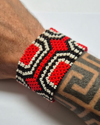 Pulseira de Miçanga Vermelha Preta e Branca  Povo Waura
