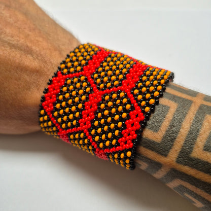 Pulseira de Miçanga Marrom Colorida Fio elástico Povo Waura