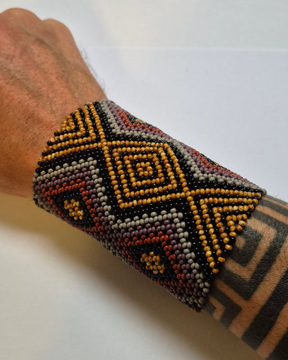 Pulseira de Miçanga fio Elástico Povo Kamayurá