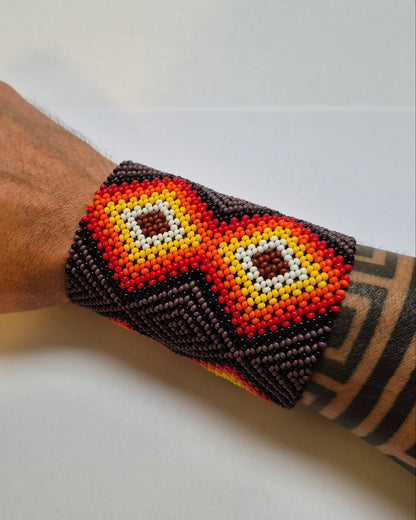 Pulseira de Miçanga fio Elástico Povo Kamayurá