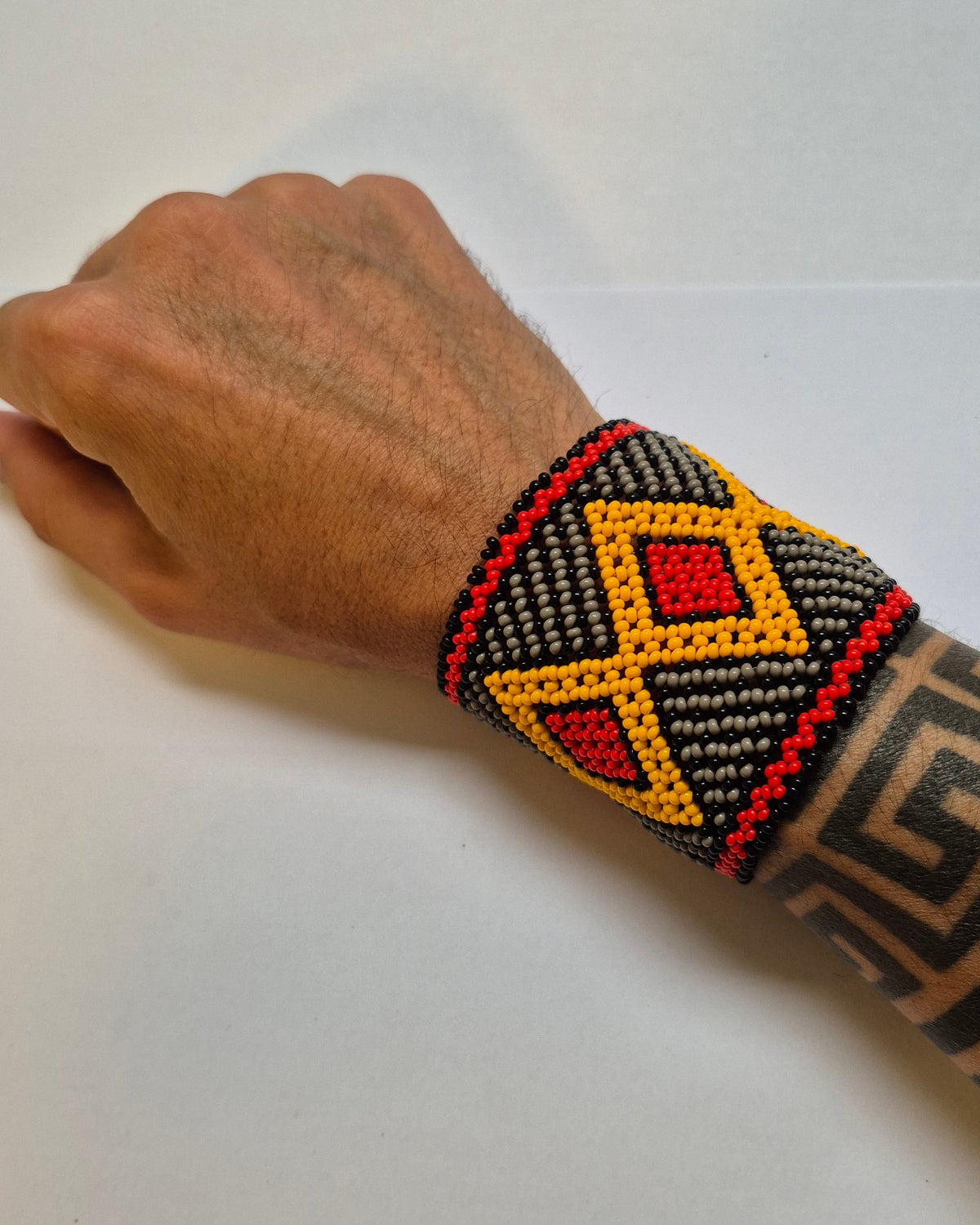 Pulseira de Miçanga fio Elástico Povo Kamayurá