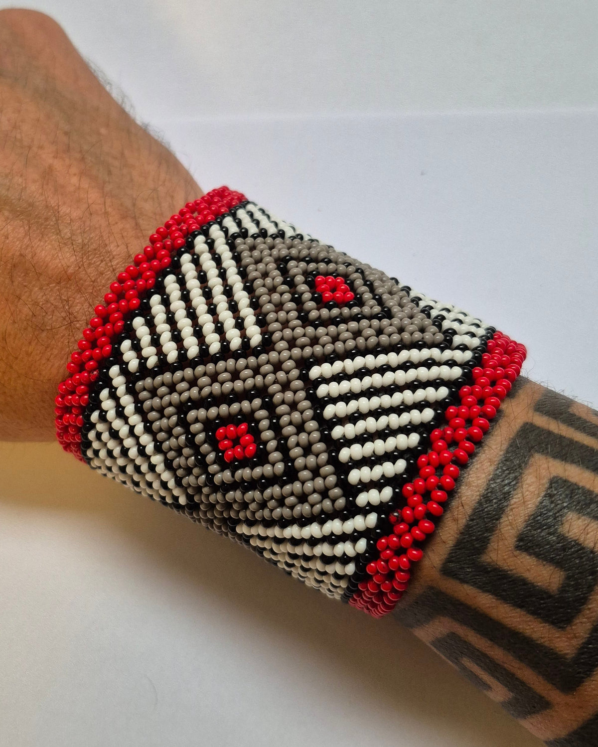 Pulseira de Miçanga fio Elástico Povo Kamayurá