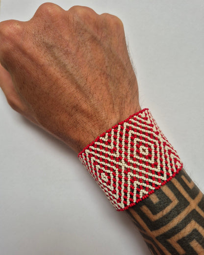 Pulseira de Miçanga Vermelho e Branco Povo Waura