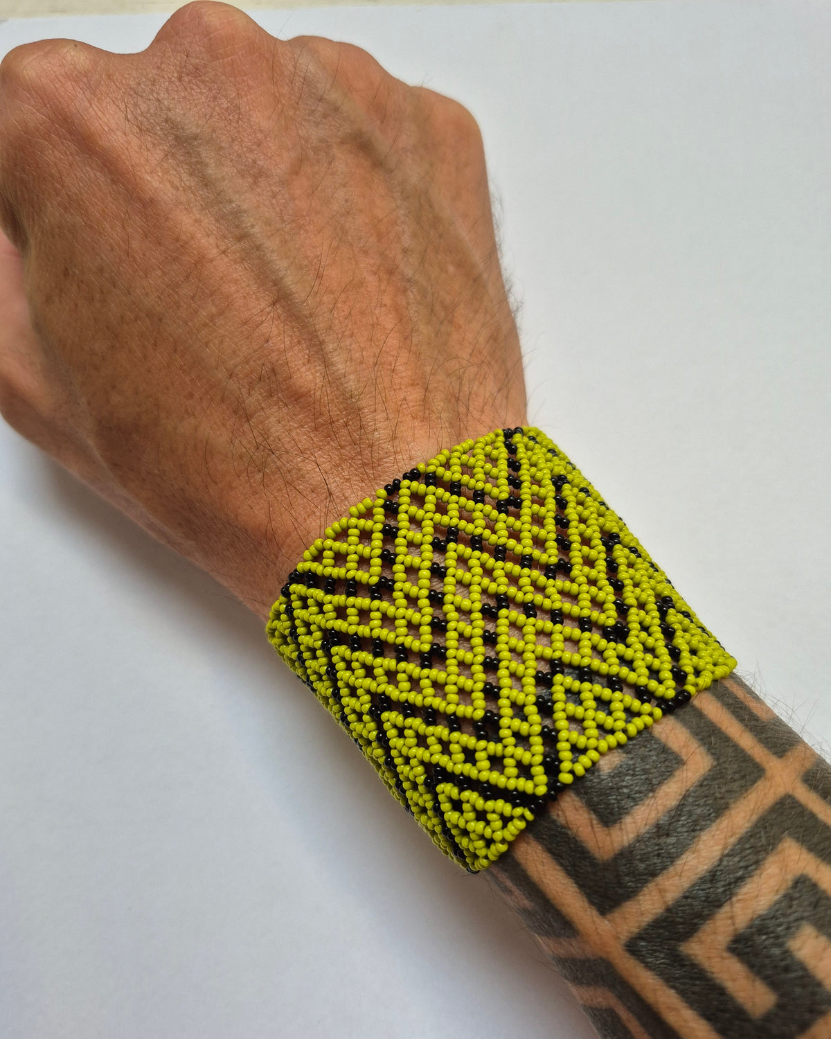 Pulseira de Miçanga Preta e Verde Povo Waura