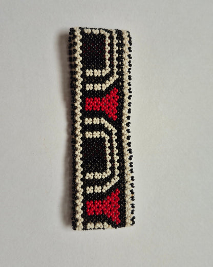 Pulseira de Miçanga Preto Branco e Vermelho Povo Waura