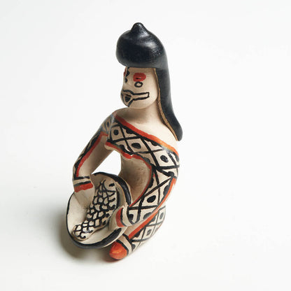 Boneca de cerâmica Ritxoko Povo Karajá