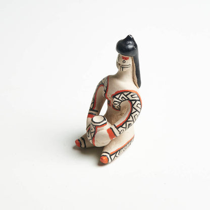 Boneca de cerâmica Ritxoko Povo Karajá