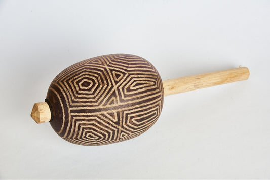 Maracá de Decoração Karajá