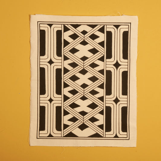 Grafismo em Tela Preto e Branco Kuikuro