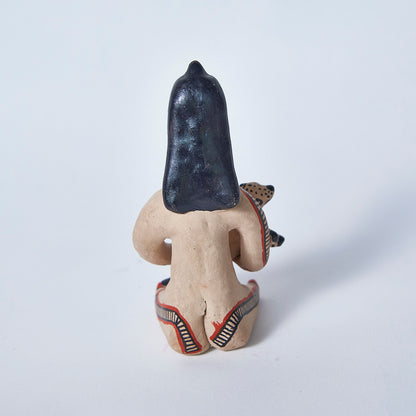Boneca de cerâmica Ritxoko Povo Karajá