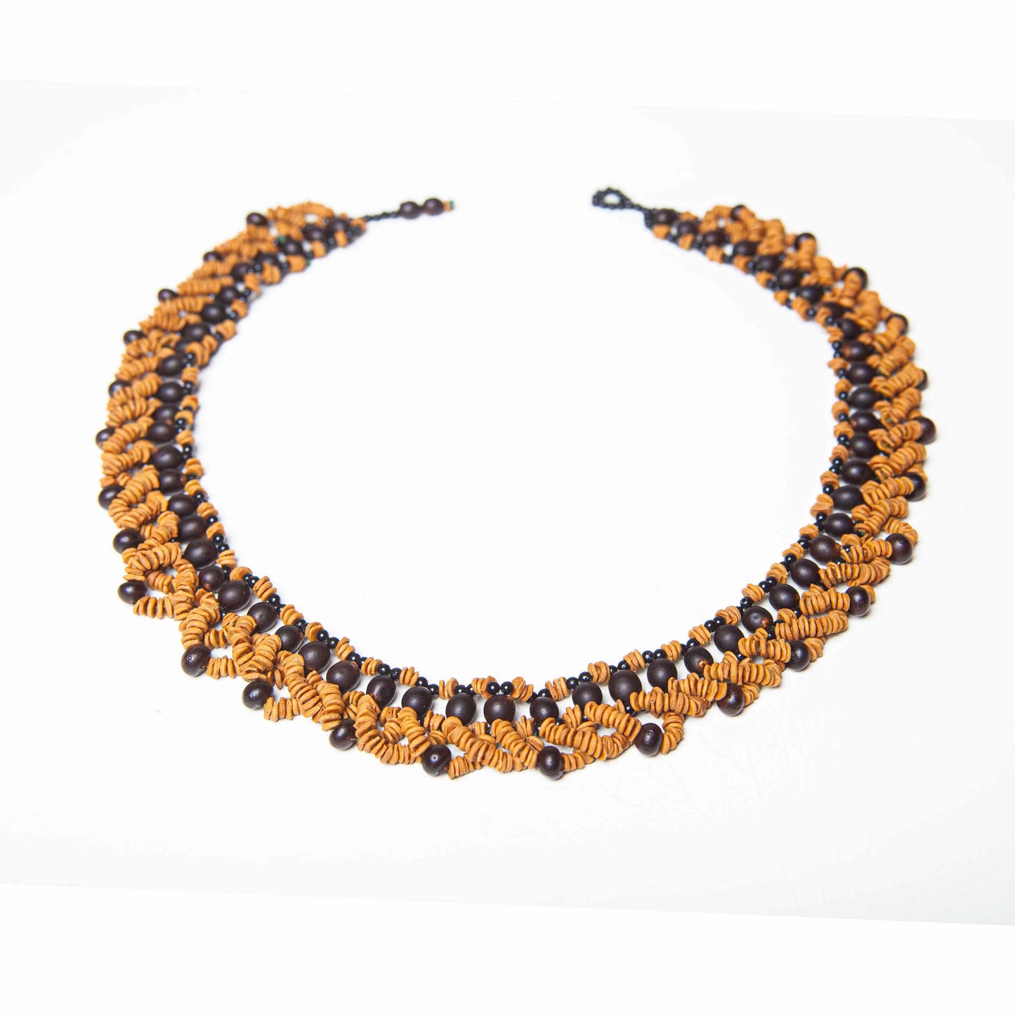 Colar Indígena de Sementes Povo Apiaká