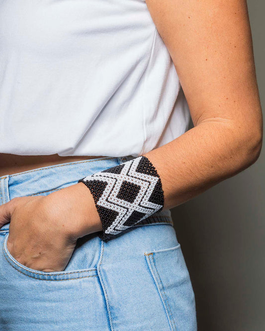 Pulseira de Miçanga fio Elástico Povo Kamayurá