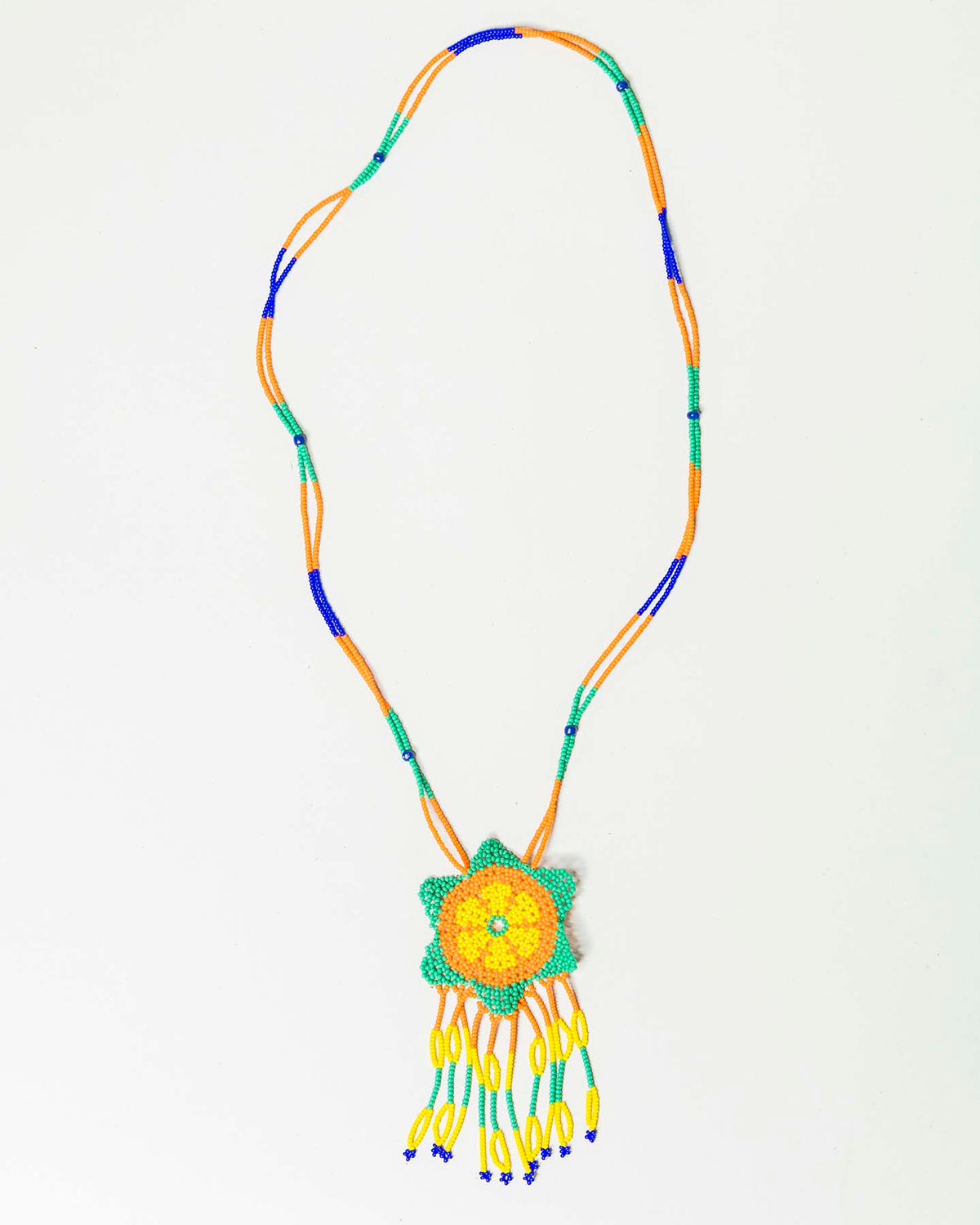Colar de Miçanga Colorida Povo Kanela