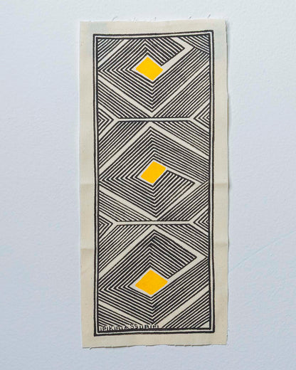 Grafismo em Tecido Preto Amarelo e Branco Asurini