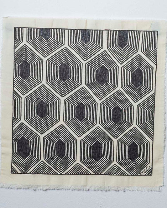 Grafismo Asurini Preto e Branco, Hexágonos · 30 × 30 cm