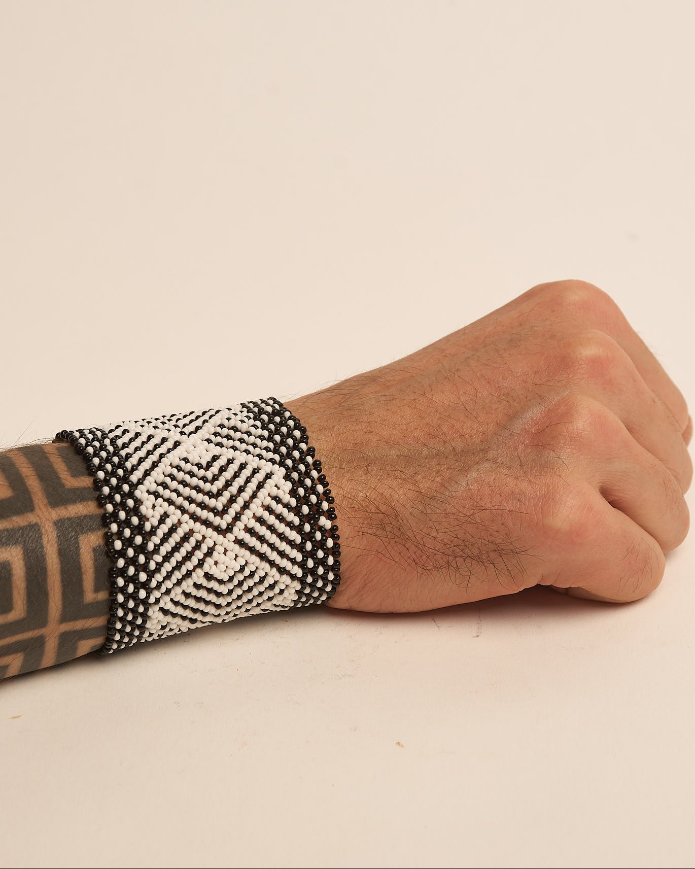 Pulseira de Miçanga Fio Elástico Povo Waura