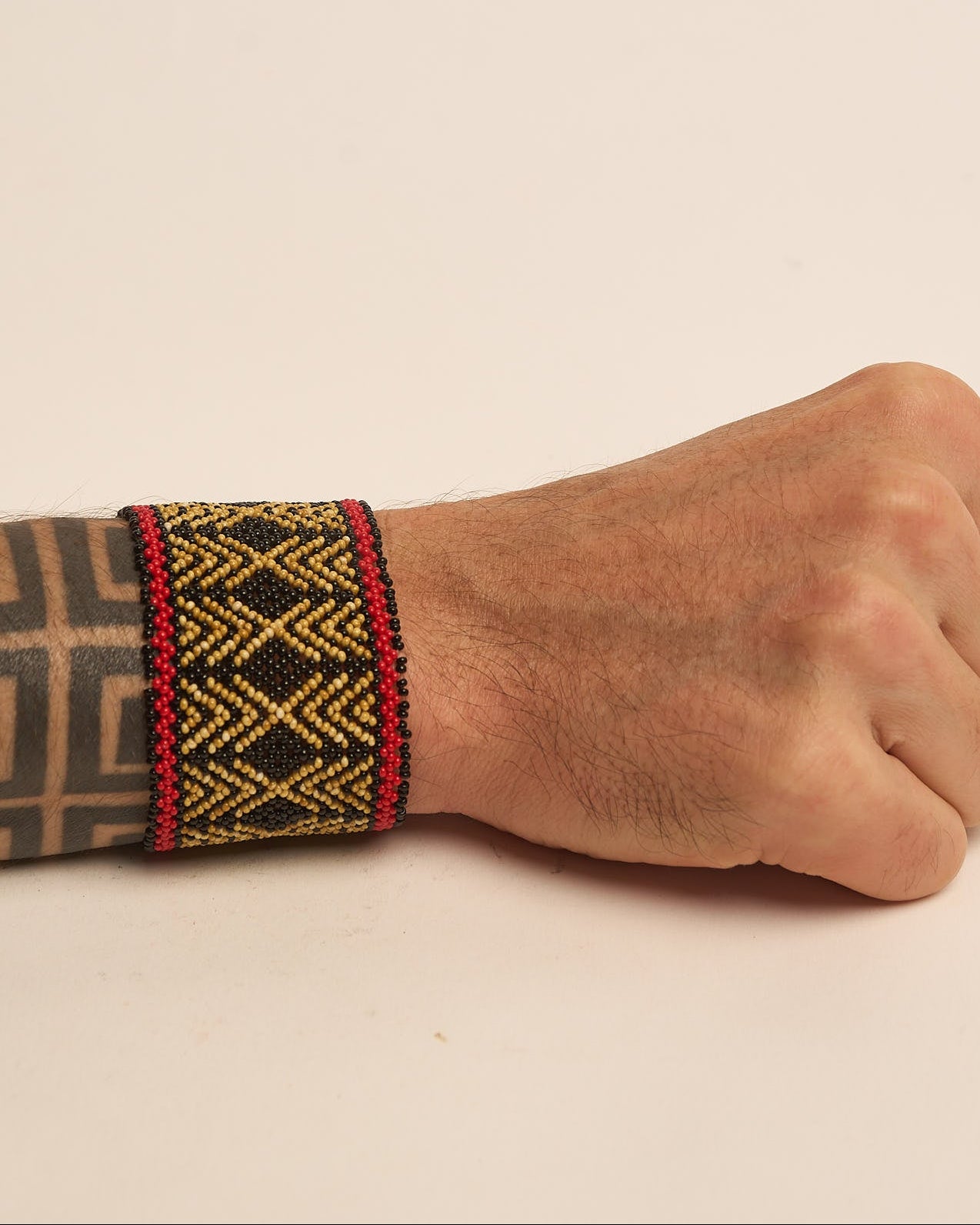 Pulseira de Miçanga Fio Elástico Povo Waura