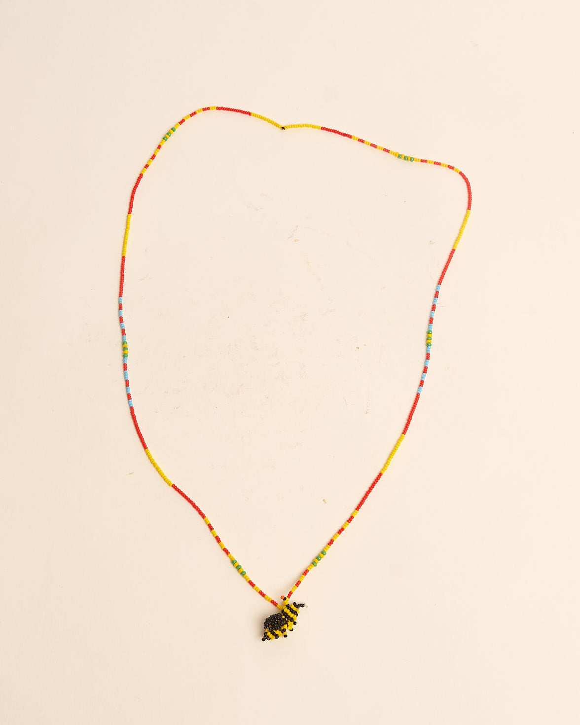 Colar de Miçanga Colorida Bichinho Abelha Povo Kanela