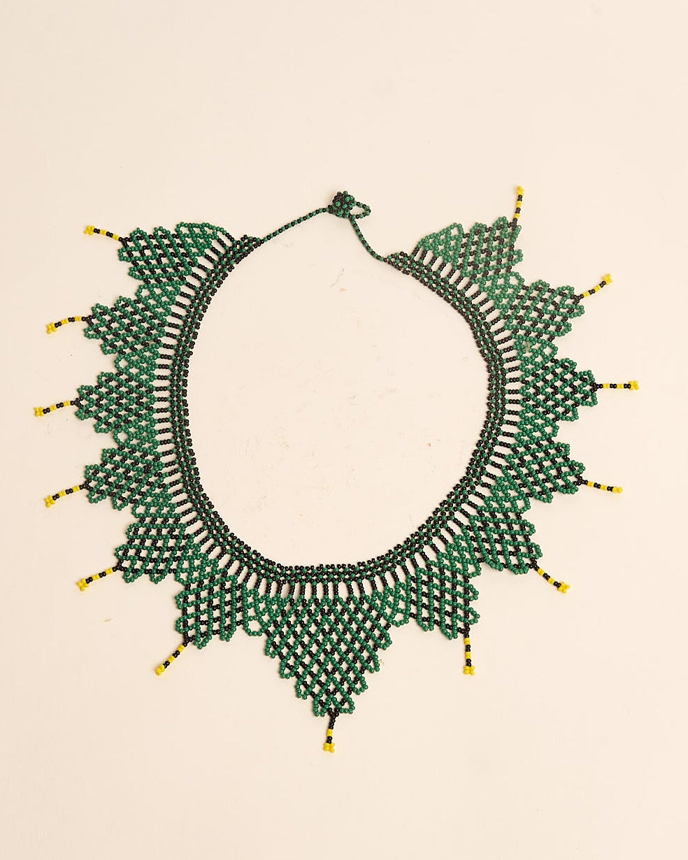 Colar de Miçanga Verde Povo Waura