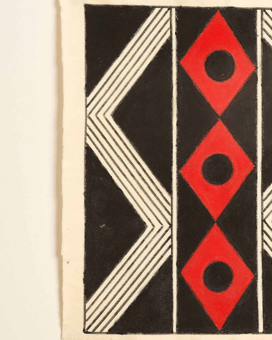 Grafismo em Tela  Preto e Vermelho Povo Yawalapiti