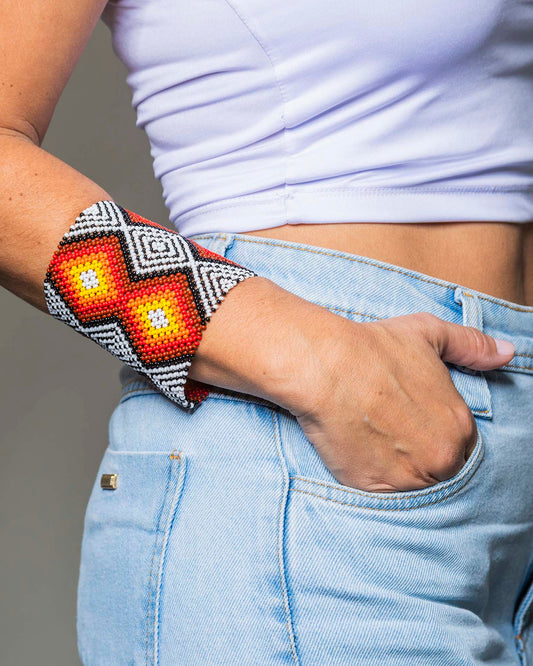 Pulseira de Miçanga fio Elástico Povo Kamayurá