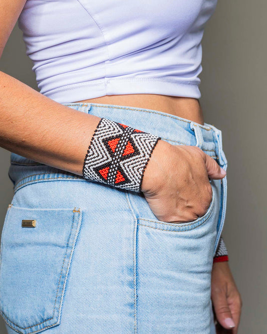 Pulseira de Miçanga fio Elástico Povo Kamayurá