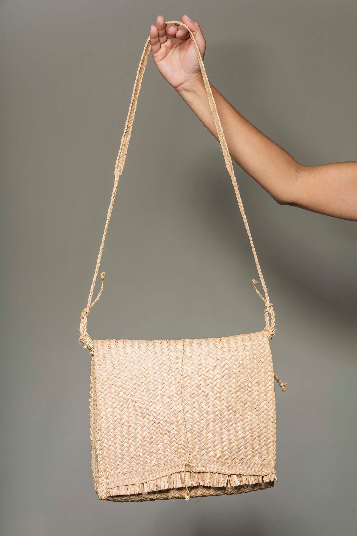 Bolsa Artesanal de Fibra Povo Kanela