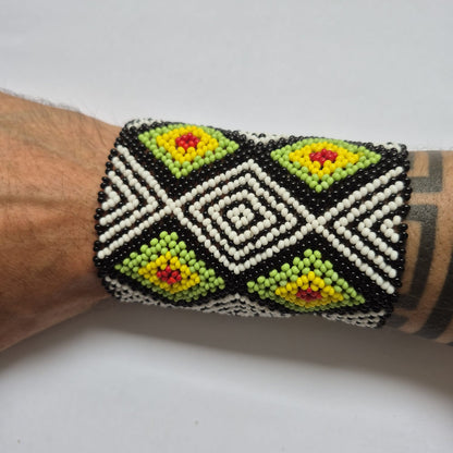 Pulseira de Miçanga fio Elástico Povo Kamayurá