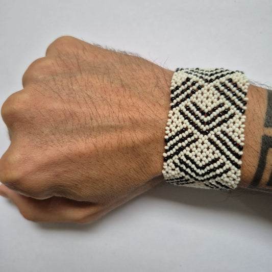 Pulseira de Miçanga fio Elástico Povo Waura