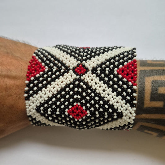 Pulseira de Miçanga fio Elástico Povo Kamayurá