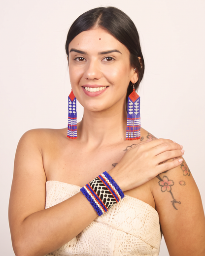 Conjunto Pulseira Waura + Brinco Panará de Miçanga Azul