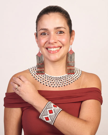 Conjunto Pulseira + Colar + Brinco de Miçanga Preto Vermelho e Branco