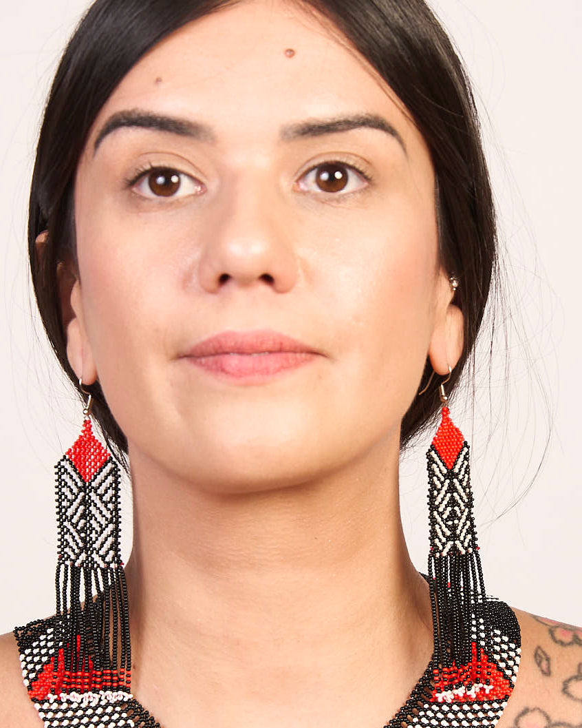 Brinco de Miçanga Panará Artesanal