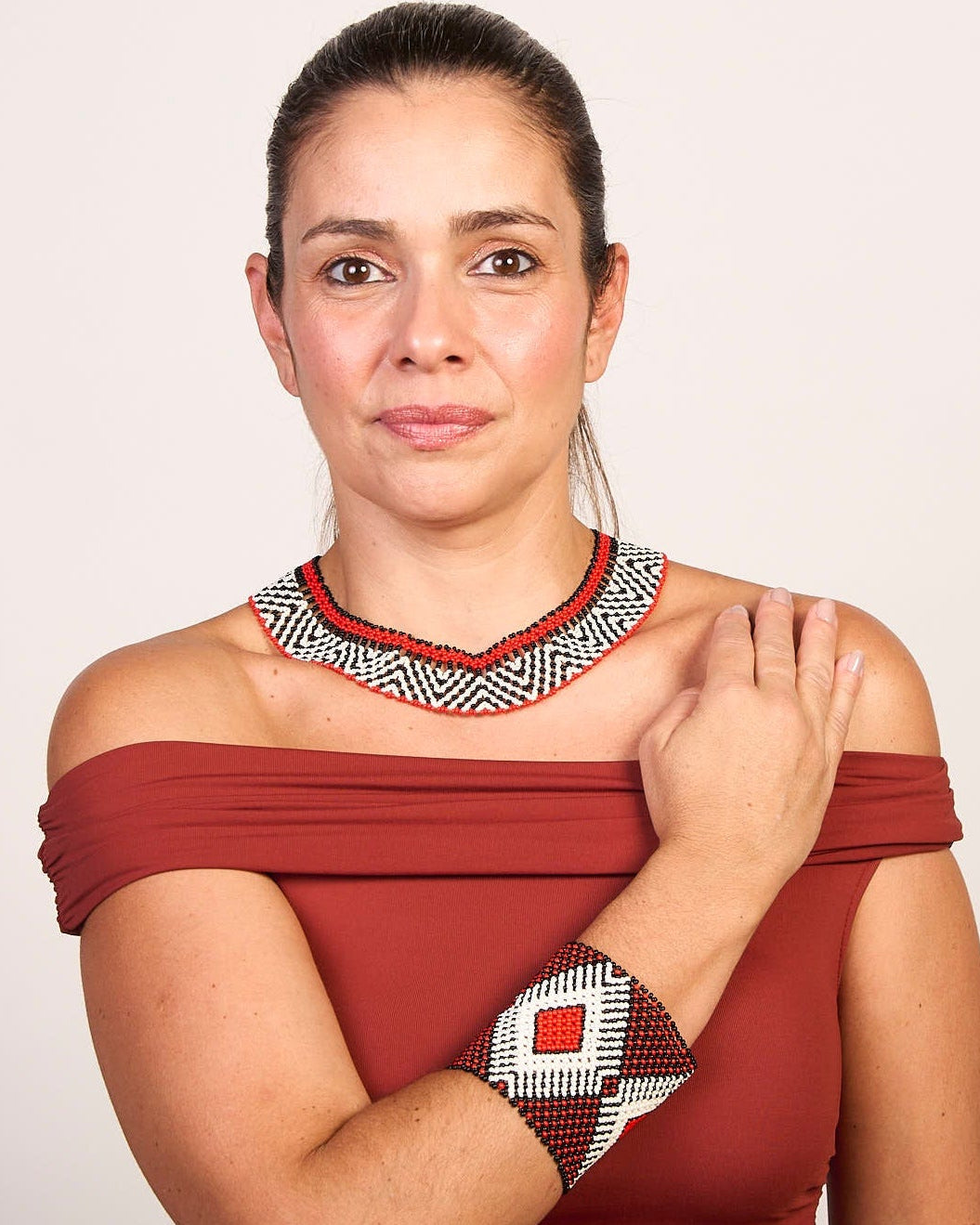 Pulseira de Miçanga Fio Elástico Povo Kamayurá