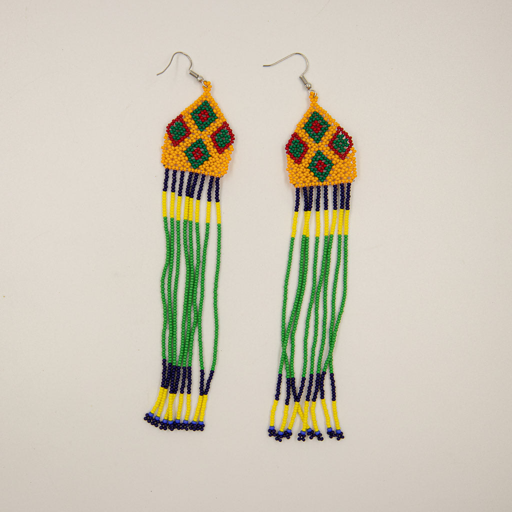 Brinco de Miçanga Verde Amarelo Azul Povo Kanela
