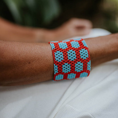 Pulseira de Miçanga Azul e Vermelha Povo Kayapó