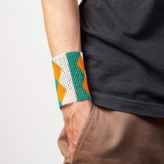 Pulseira Verde e Laranja Povo Kayapó 22cm
