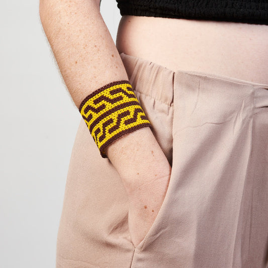 Pulseira indígena de Miçanga Amarela