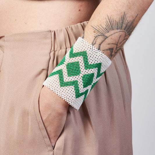 Pulseira Verde e Branco Povo Kayapó