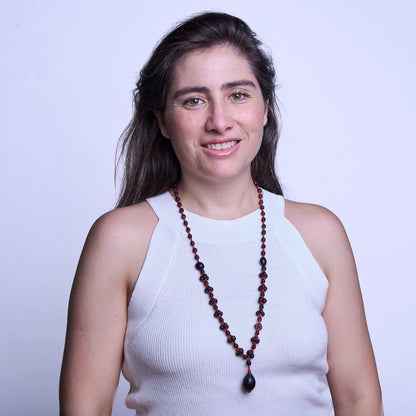 Colar Indígena de Sementes Povo Apiaká