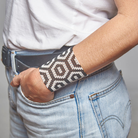 Pulseira Indígena de Miçanga Kayapó