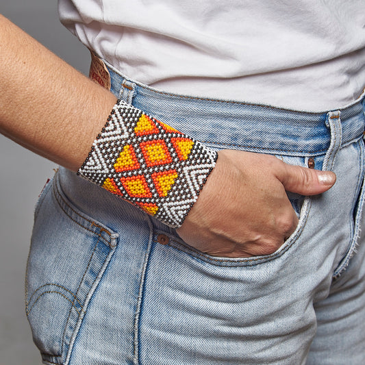 Pulseira de Miçanga fio Elástico Povo Kamayurá