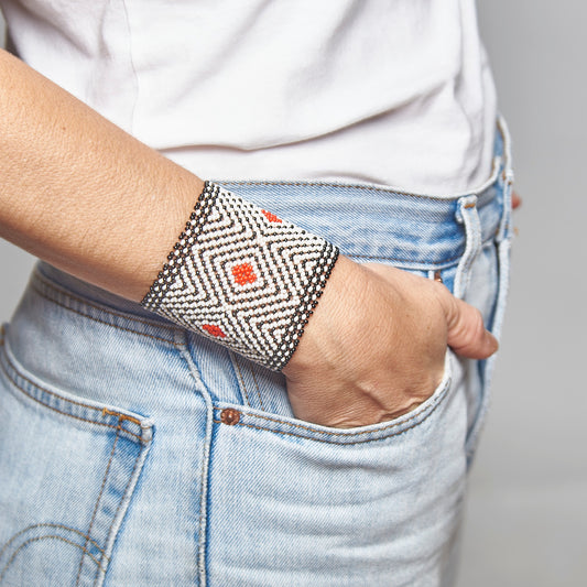 Pulseira de Miçanga fio Elástico Povo Kamayurá