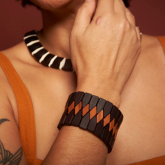 Pulseira Indígena de Madeira Povo Xakriabá